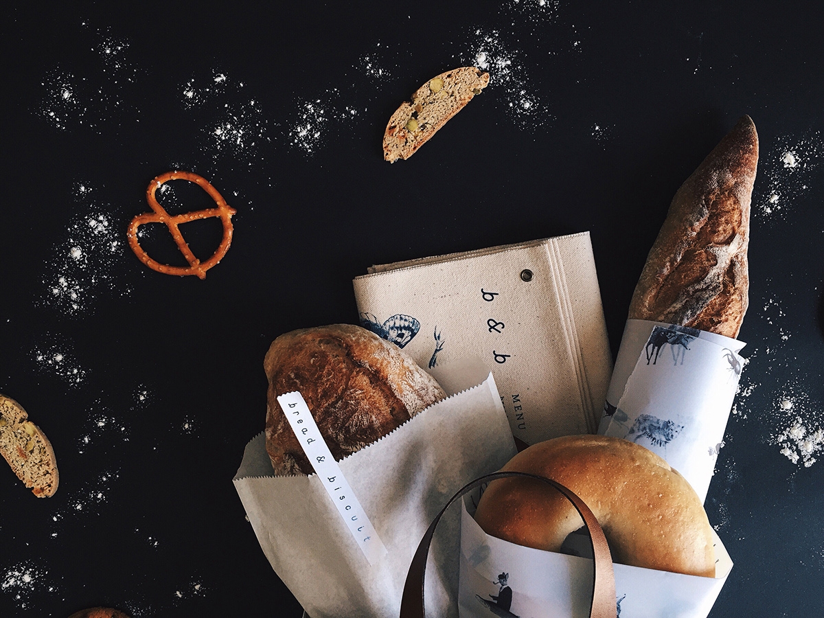 概念化早餐，面包與餅干食品飲料包裝設計